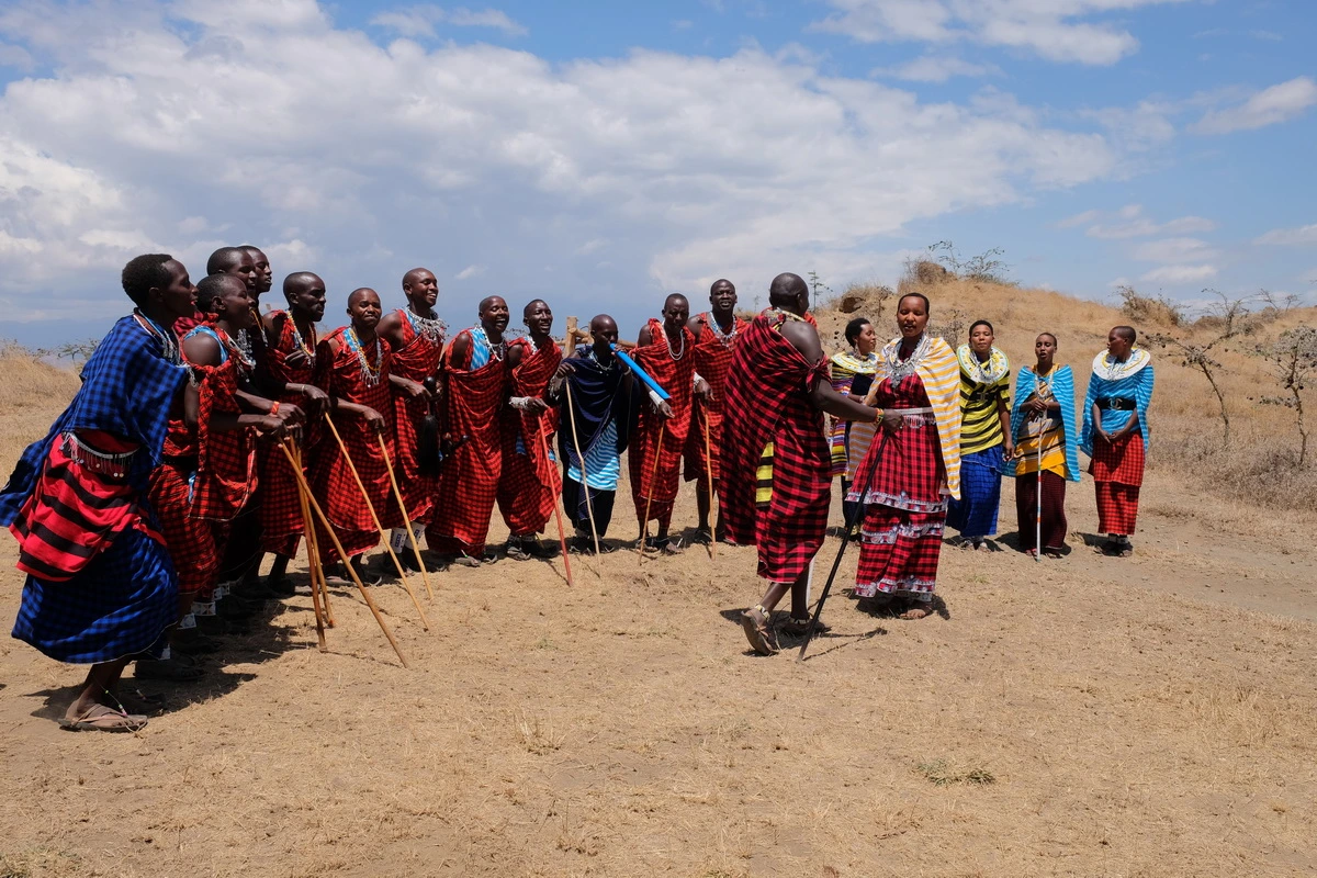 Maasai cultural encounter traditional dance boma Serengeti