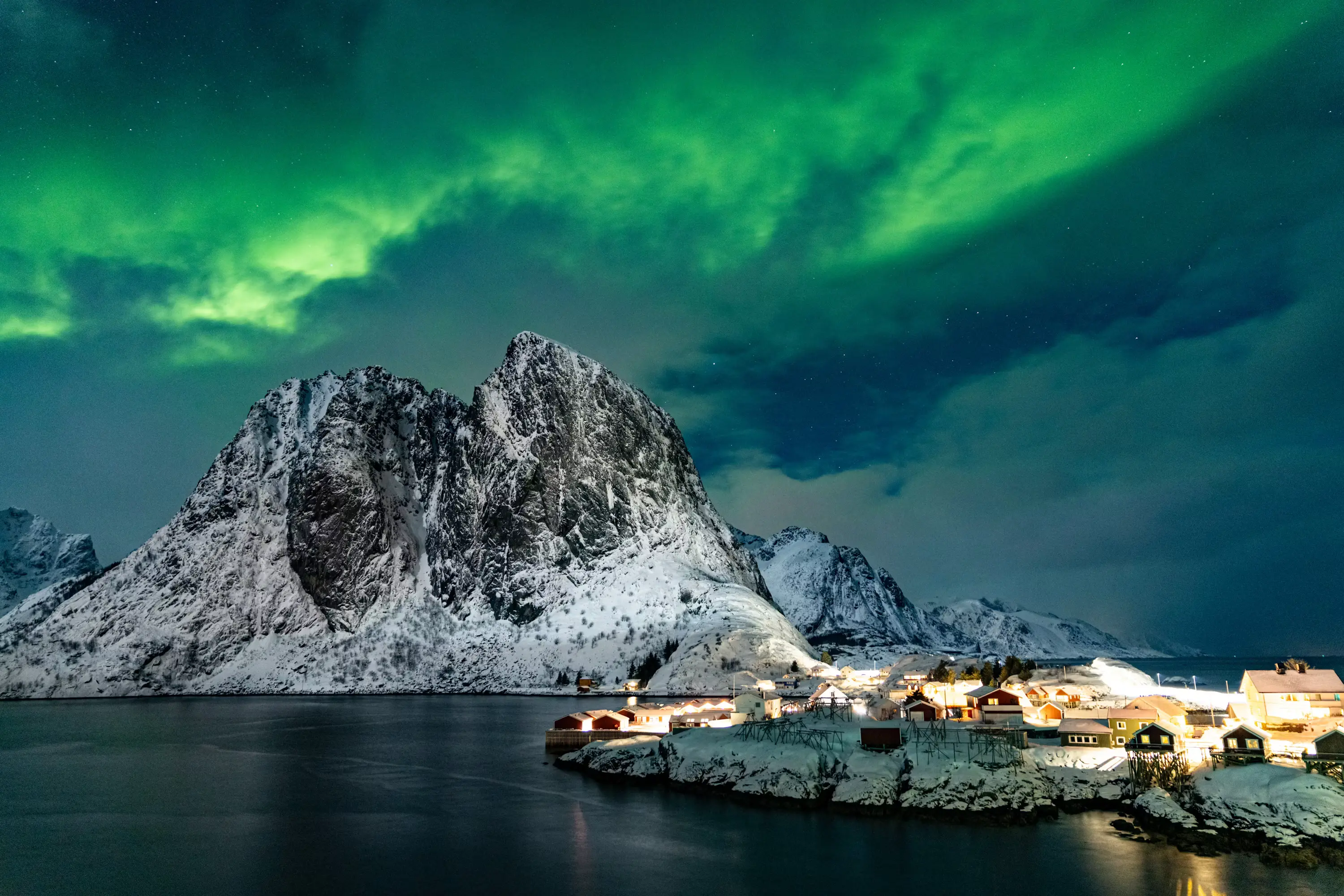 Norway Northern Lights package with Arctic winter landscape